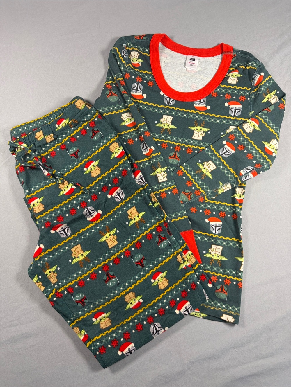 ndersson Organic Cotton Star Wars Mandalorian Grogu Holiday Christmas Pajama Set